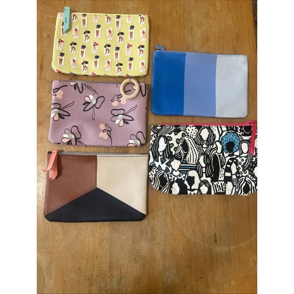 Lot Of 5 Ipsy Glam Makeup Trinket Bag Travel Accessories